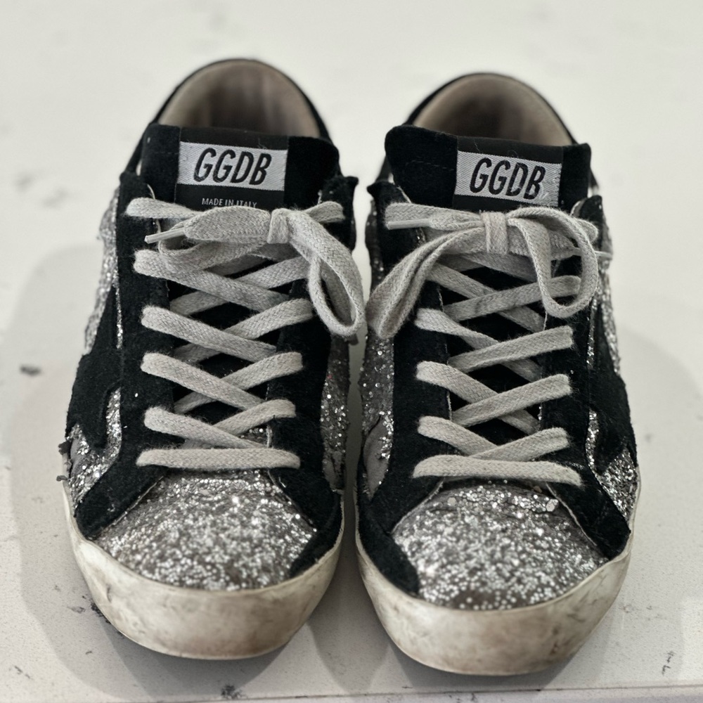 Golden Goose silver/ black size 36 shoe. - Picture 3 of 13